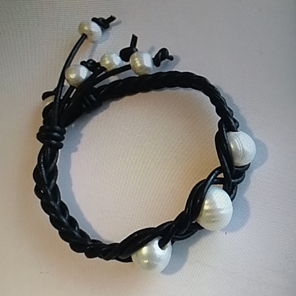 Freshwater Pearl Bracelet - Picture 1 of 1